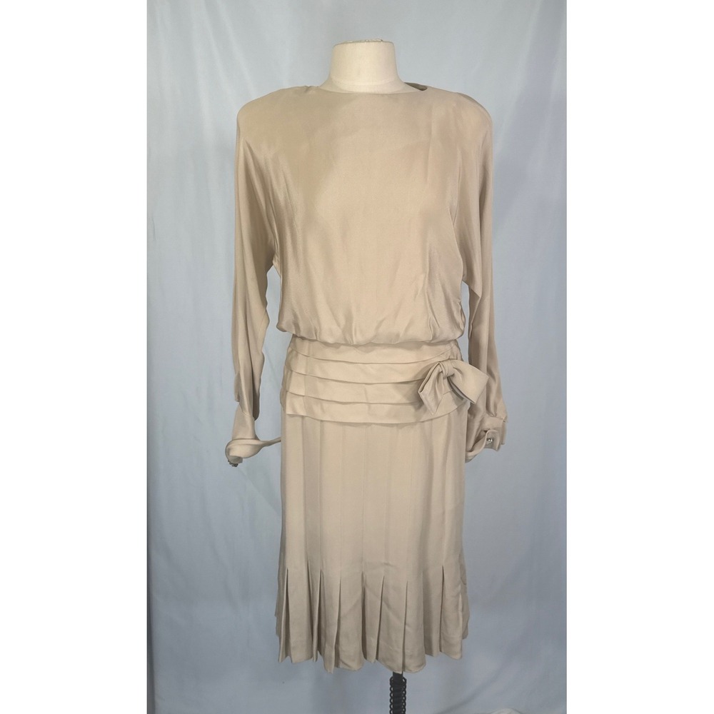 Mignon New York VTG Beige Midi Dress Pleated French Cuffs Pearl Cufflinks USA